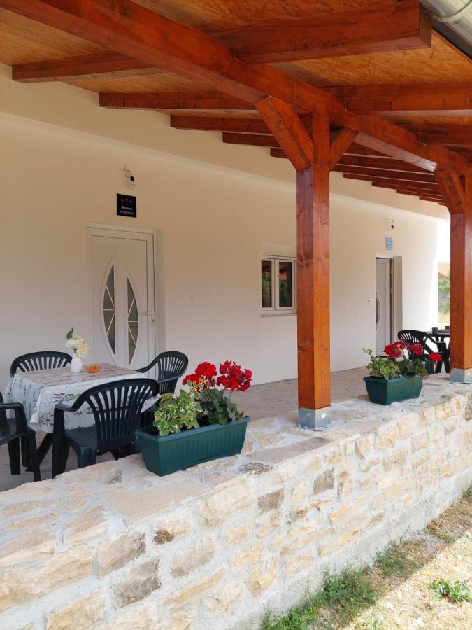 Apartmani Dejan Skradin Exteriér fotografie